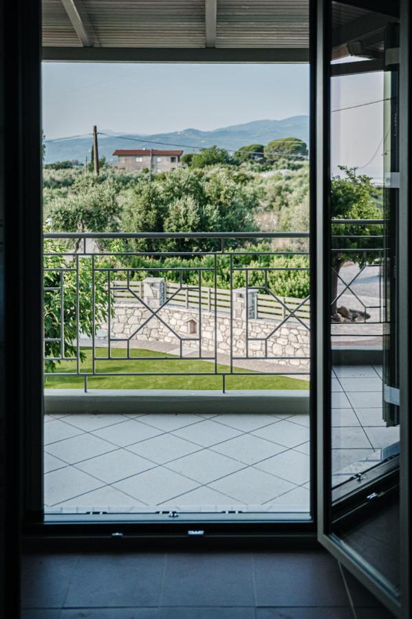 Terra Helios Suites & Studios Kyparissia Luaran gambar