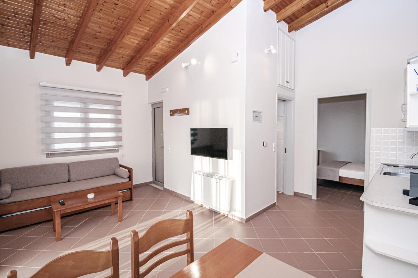 Terra Helios Suites & Studios Kyparissia Bilik gambar