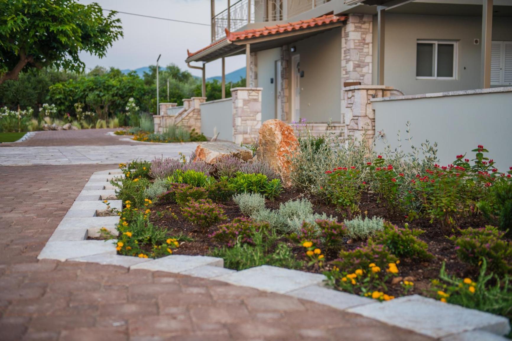 Terra Helios Suites & Studios Kyparissia Luaran gambar